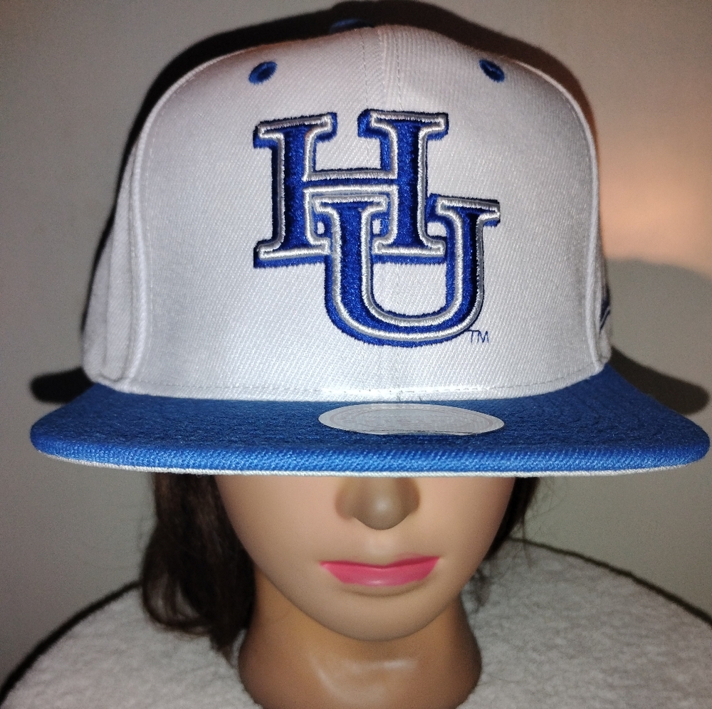 HBCU Hampton University Mitchell &Ness snapback cap